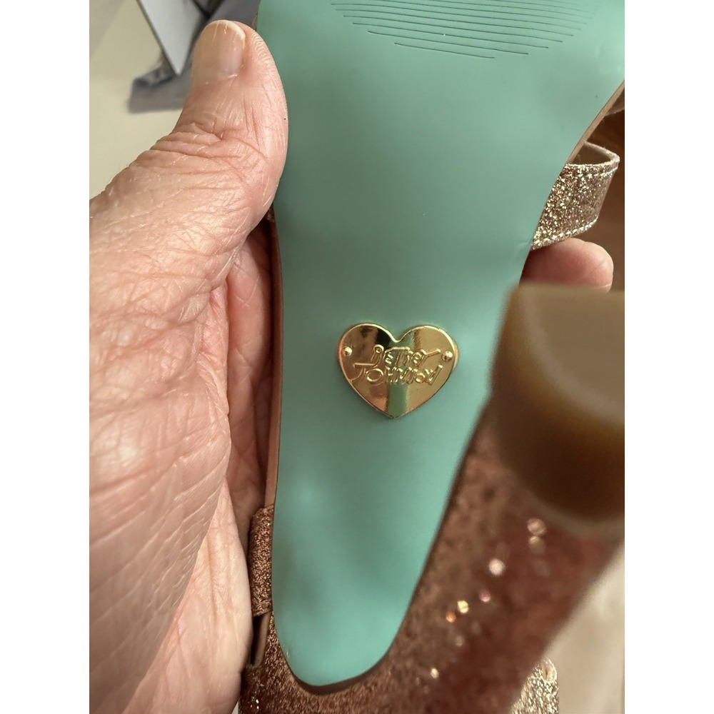 Blue By Betsey‎ Johnson Champagne SB-Tee Sparkle T-Strap Heels Women's Size 9 - Picture 10 of 13